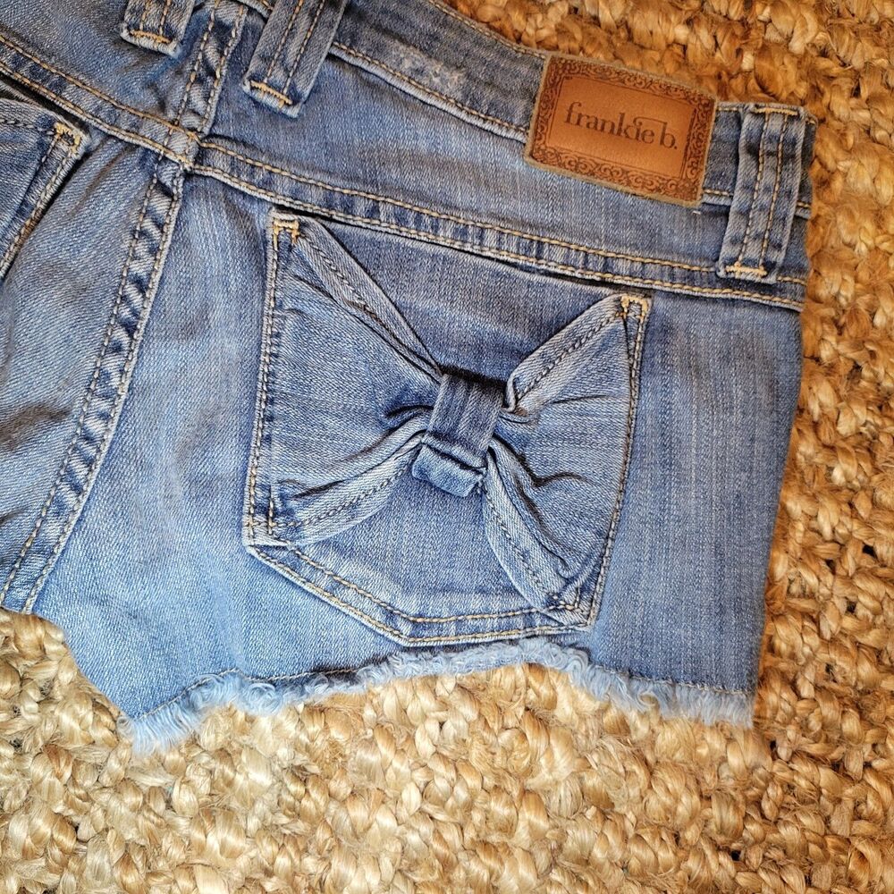 Frankie B Micro Mini Jean Shorts Ultra Low Rise Bow Pocket Vintage y2k Denim 26